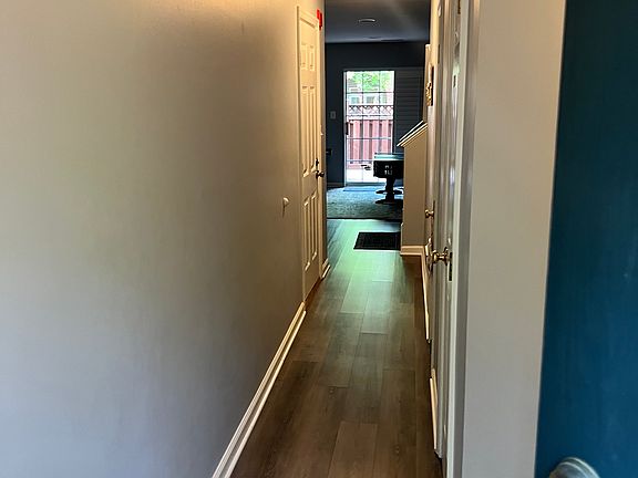 3rd image of 4929 Kilburn St
