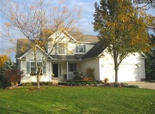 1925 Woodruff Dr, Painesville, OH