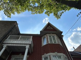 128 Denison Ave, Toronto, ON M5T 2N3