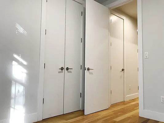 Rented by JW Real Estate Services LLC | media 7