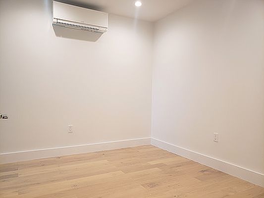 4th image of 1793 Bedford Ave #2AS