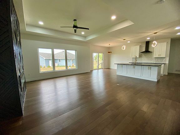 5th image of 5007 Jordan Way