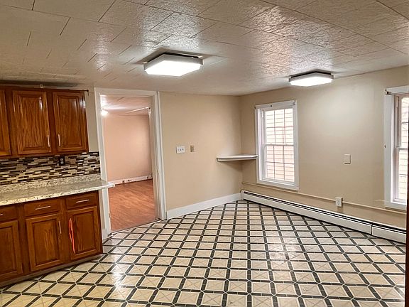 2nd image of 62 1st St Unit 2