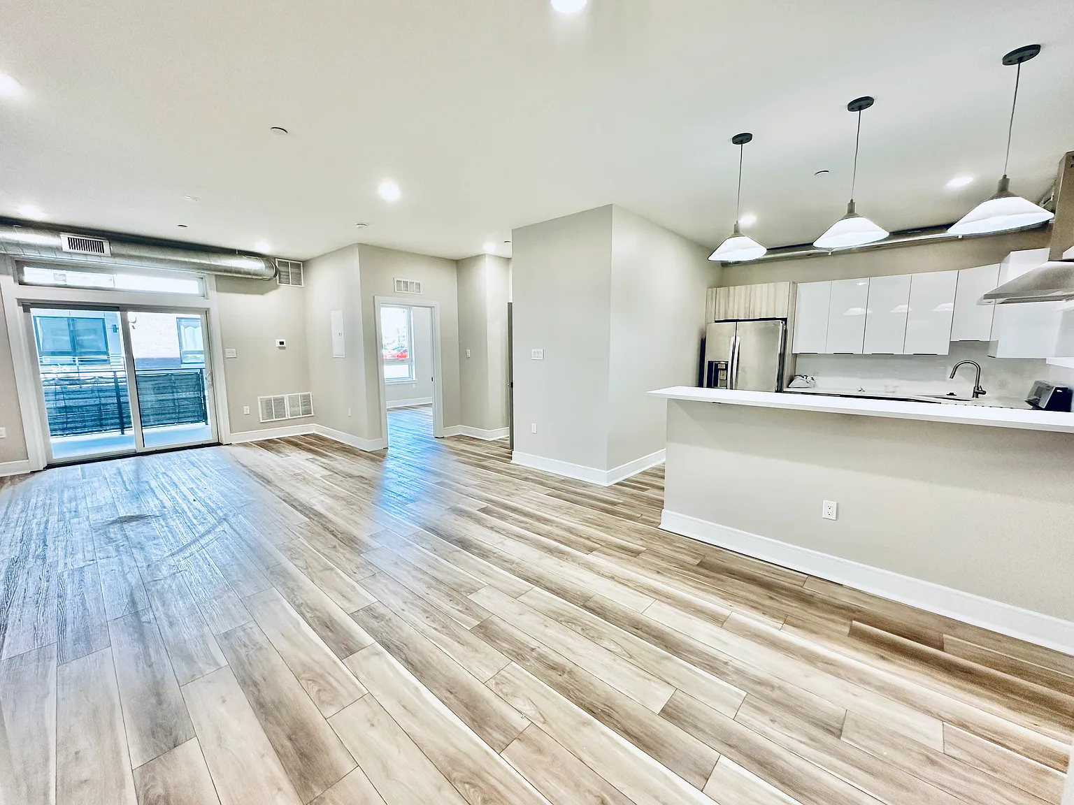 3202 Capri Dr — Photo 1