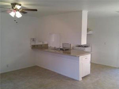 4th image of 1796 Martello St