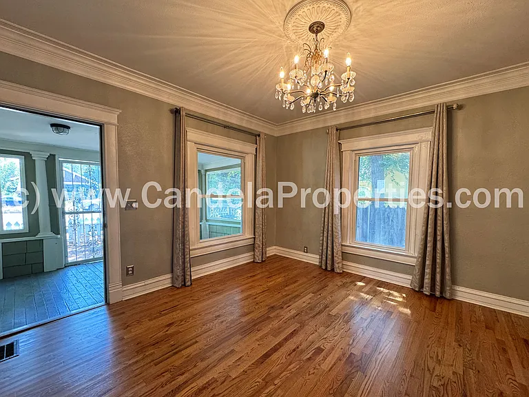 1911 W Colorado Ave — Photo 5