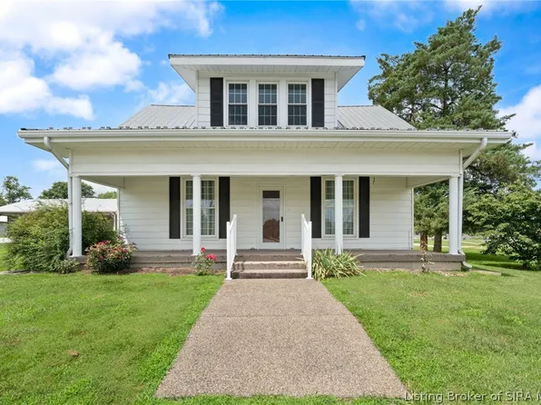 102 S 6th Street, Orleans, IN 47452