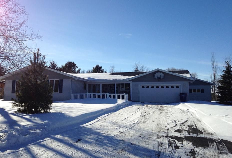 1st image of 2103 Highland Dr