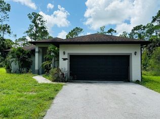 3030 16th Ave NE, Naples, FL 34120