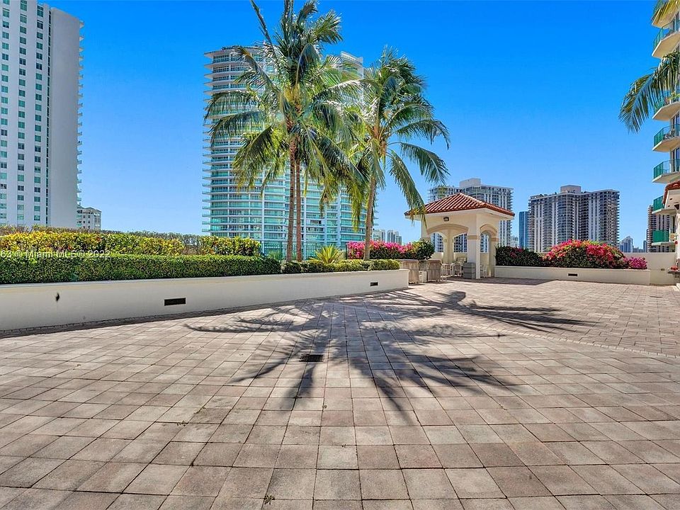 1st image of 20000 E Country Club Dr APT 505