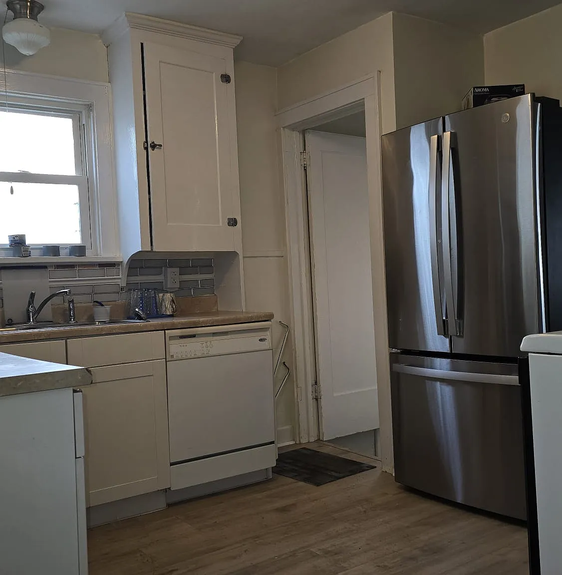 3 bed, 1550 sqft, $1,850 — Photo 2