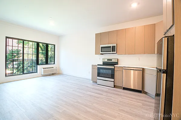 Rented by Douglas Elliman | media 25