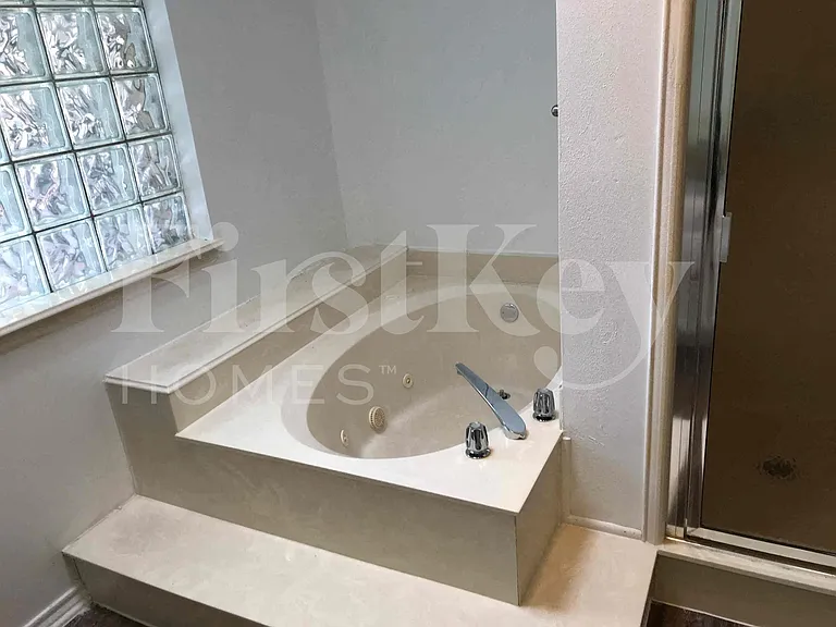 5302 Deep Canyon Dr — Photo 28