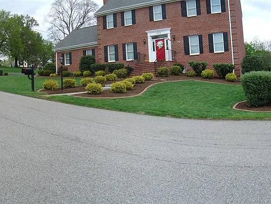 1st image of 1404 Cravens Creek Ln SW