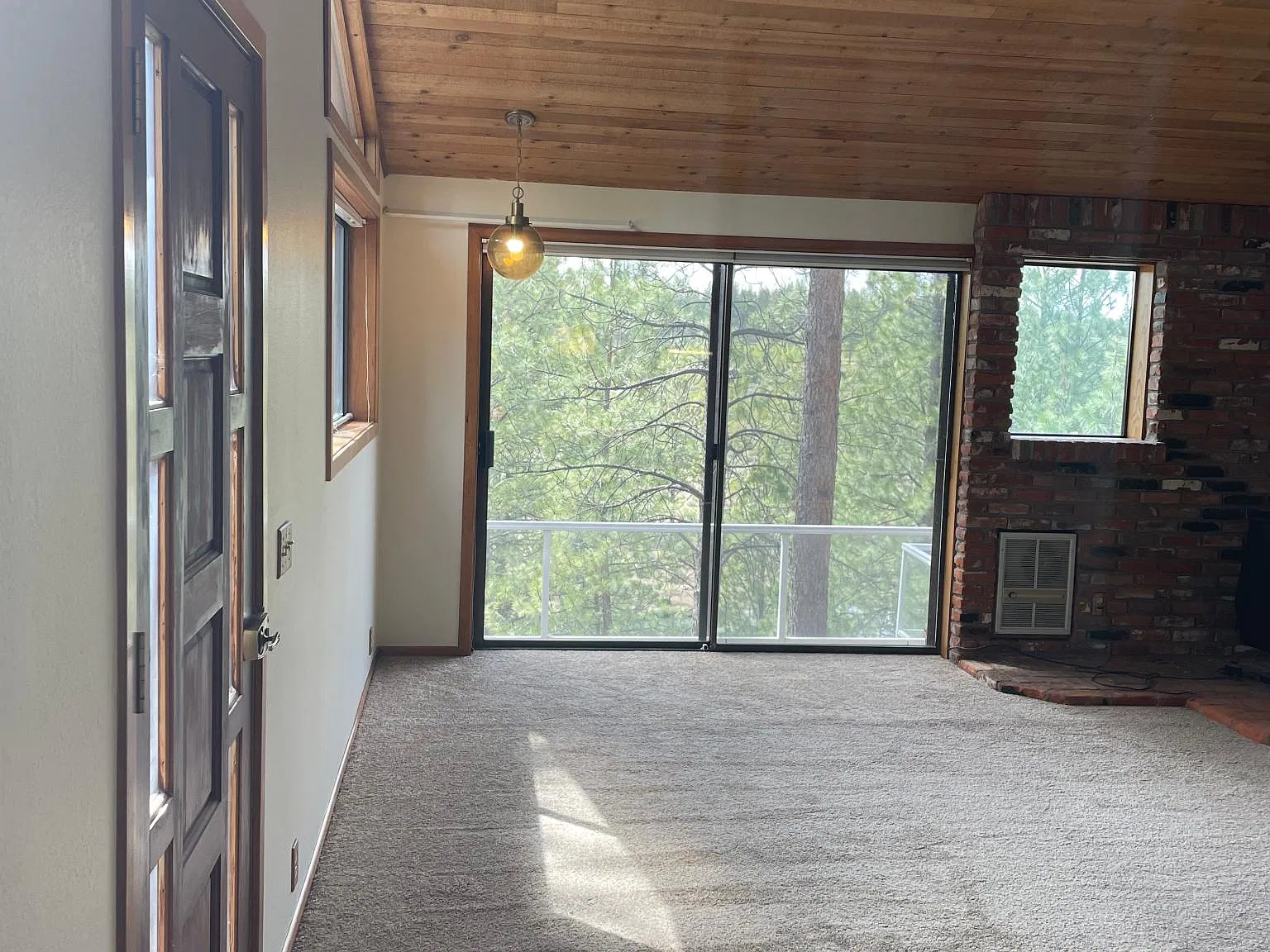 2 bed, 1680 sqft, $2,195 — Photo 4