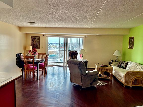 5th image of 1133 N 7th St APT 506