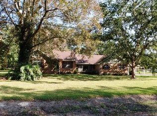 425 Riddle Ln, Westlake, LA 70669