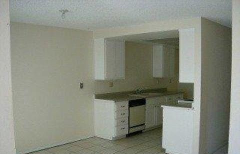 2nd image of 573 Groth Dr