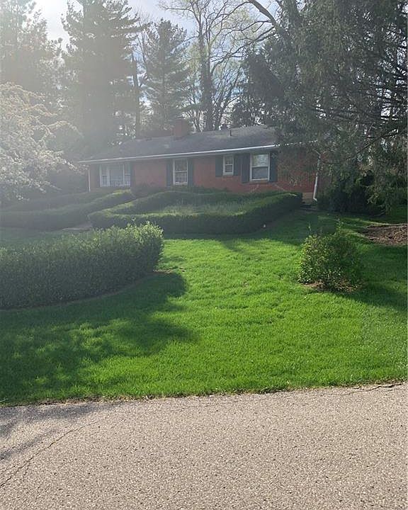 2nd image of 238 Towerview Rd