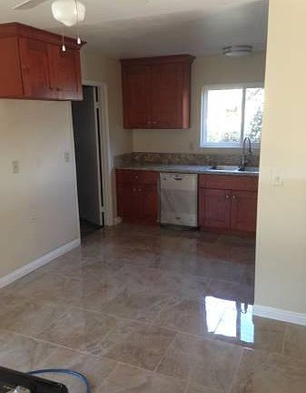 New Kitchen Tile, Cabinets, and Appliances