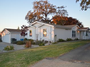 431 Lodgeview Dr, Oroville, CA 95966