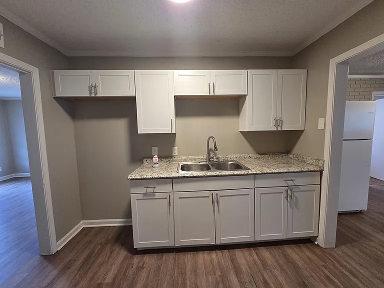 3487 Heckle Ave — Photo 10