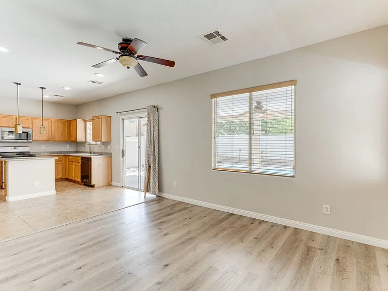7981 Imperial Treasure St — Photo 2