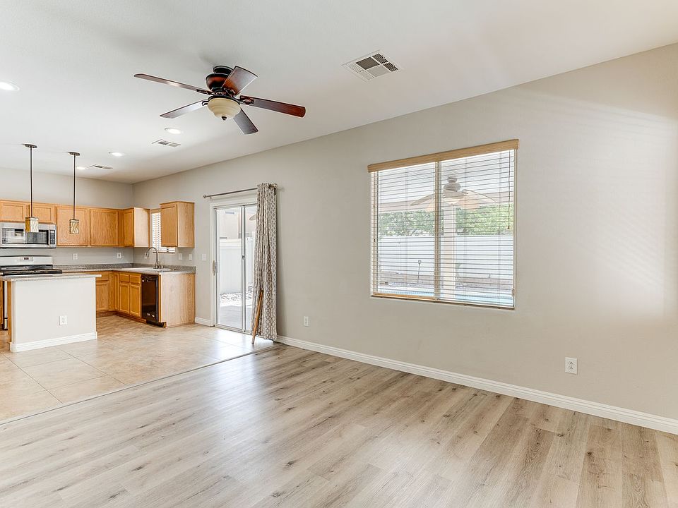 7981 Imperial Treasure St, Las Vegas, NV 89139 | Zillow