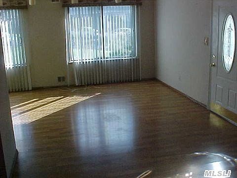 2nd image of 209C Springmeadow Dr