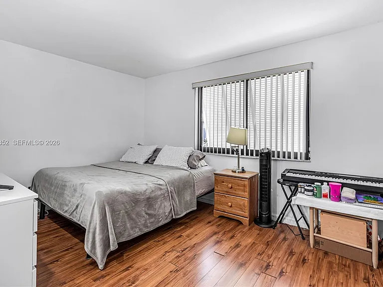 1424 NW 113th Way — Photo 18