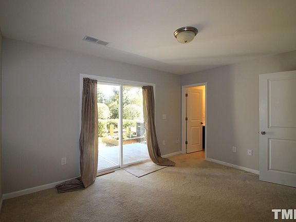 2nd image of 3907 Brokenshire St