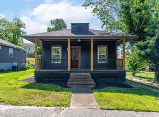 306 E Walden St, La Follette, TN 37766