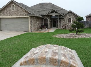 216 Stone Creek Rd, Oklahoma City, OK 73130