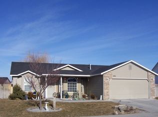 284 E Screech Owl Dr, Kuna, ID 83634