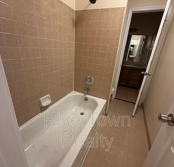 3693 Hyacinth Dr — Photo 9