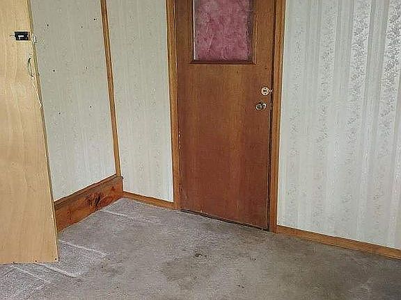 3rd image of 50 Birch St