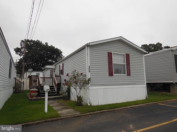 2nd image of 1405 Farrell Ave Trailer 124