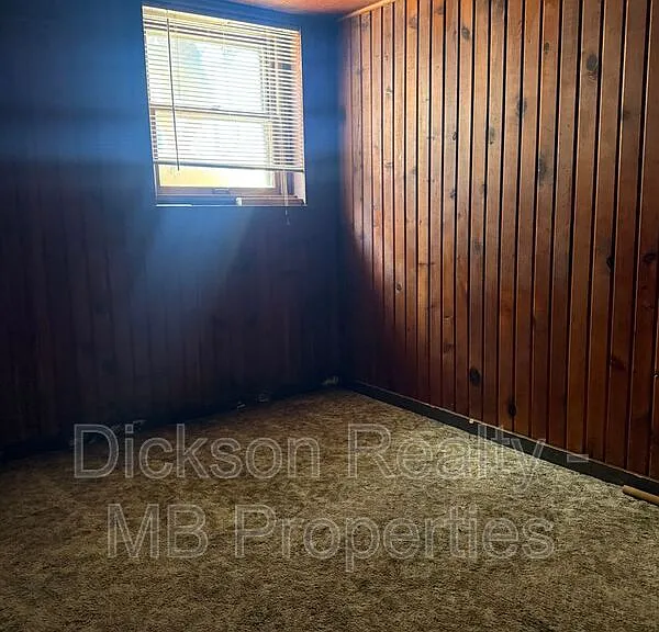 56 S Wells Ave #B — Photo 7
