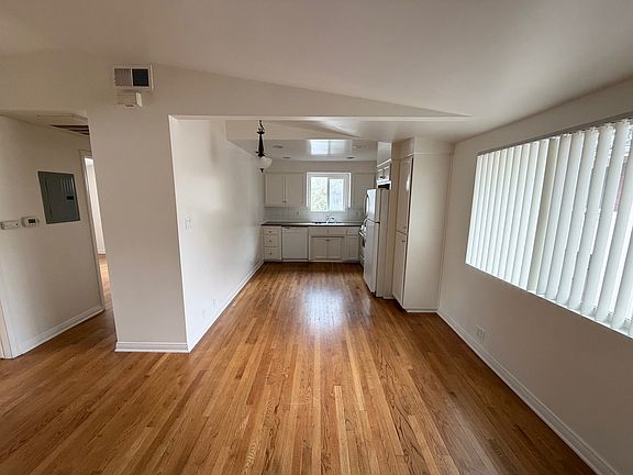 2nd image of 90 Monterey Rd