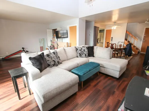 2025 East Greenwich AVENUE #311, Milwaukee, WI 53211