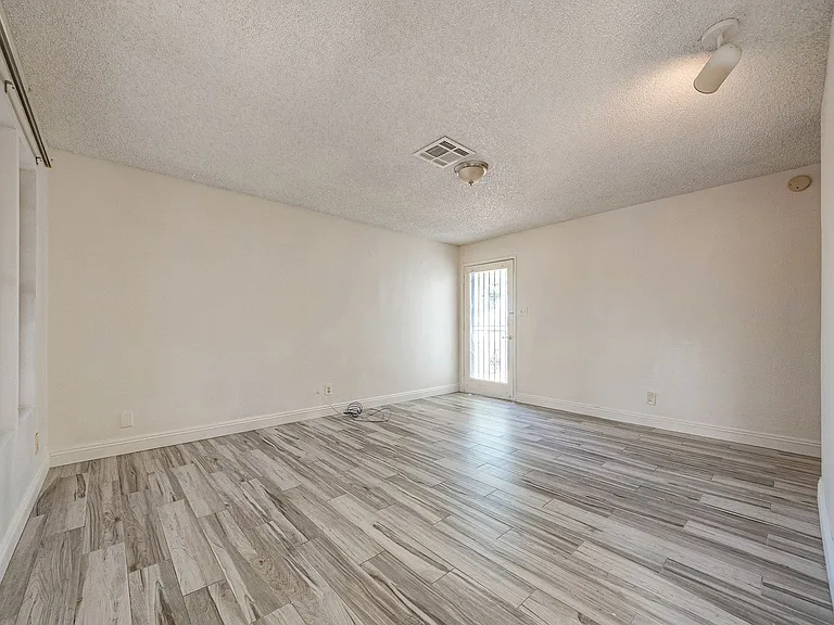 6444 Addely Dr — Photo 3