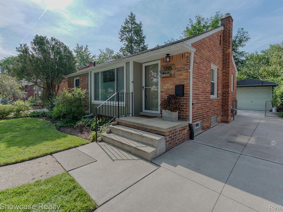 1st image of 1395 Larkmoor Blvd