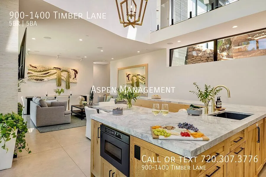 Private Foothills Sanctuary Minutes from Downtown | 5BD/4.5BA | Unlimited Views — Photo 3