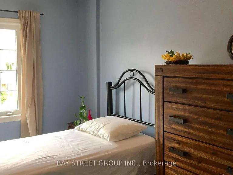 4 Williams St — Photo 9