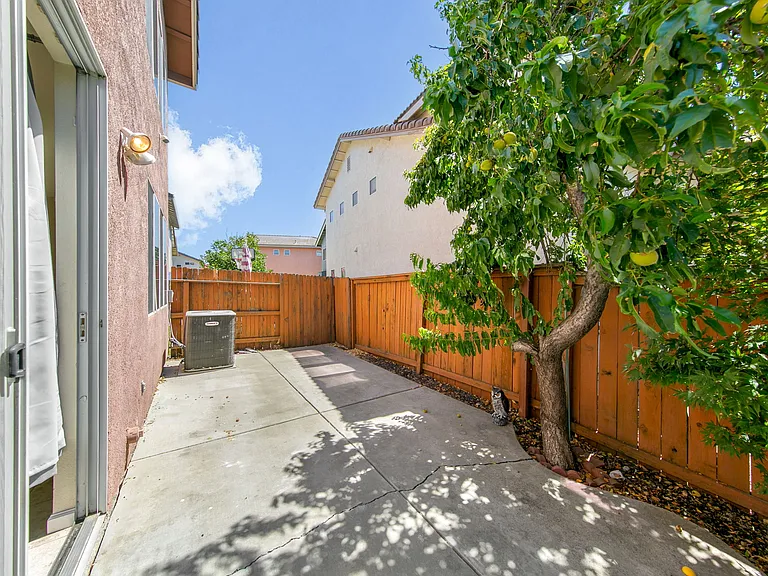 3235 Marrissey Ln — Photo 44