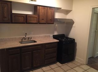 810 S 5th St, Philadelphia, PA 19147