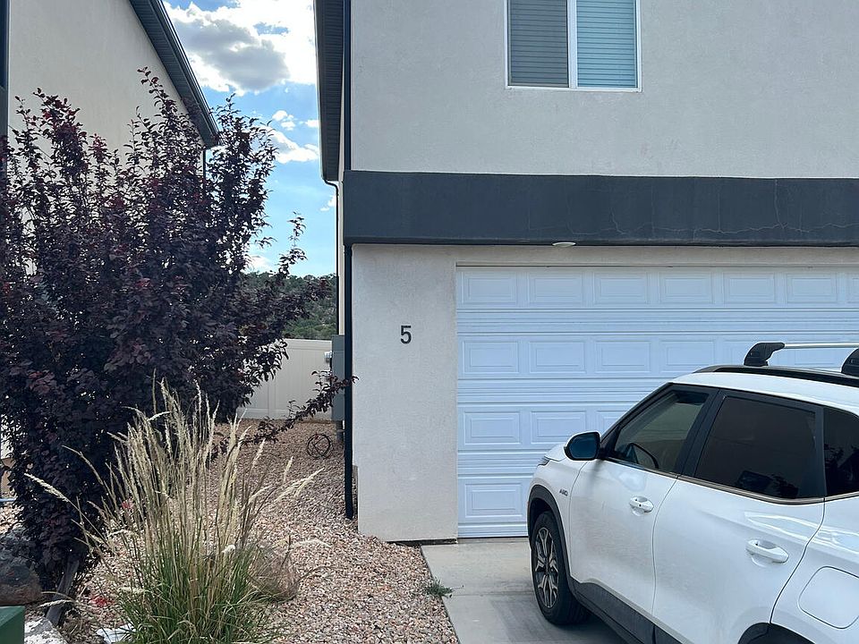 1st image of 2875 W Cody Dr #5