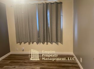 5206 E St, Springfield, OR 97478