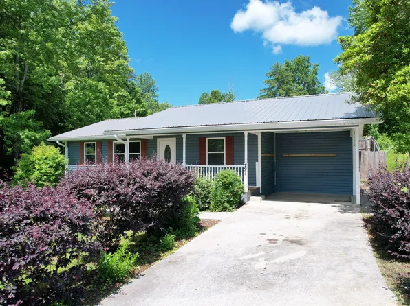 724 Sequoya Ln, Etowah, TN 37331