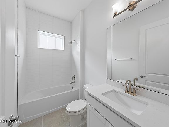 5th image of 5013 CLAYTON Court